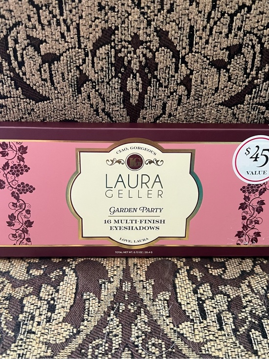 Laura Geller Other - Laura Geller Garden Party 16 Multi-Finish Eyeshadow Palette NWT